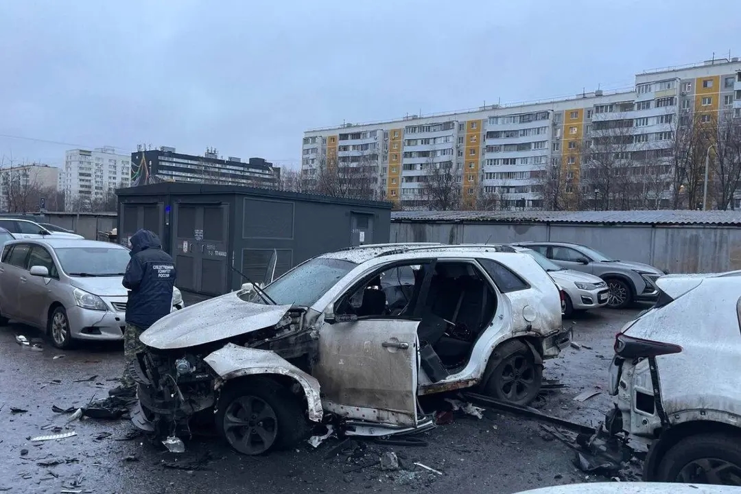 The wreckage of Lieutenant General Fanil Sarvarov’s car after an explosion in December 2025