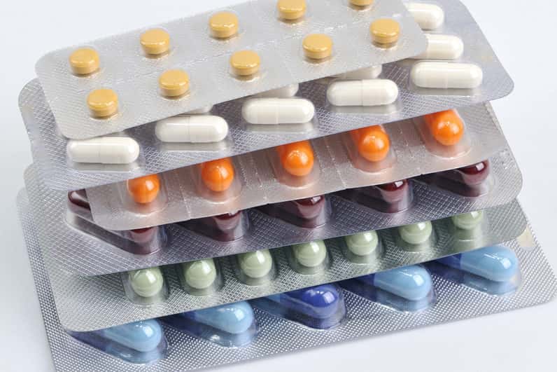 Путинский «Круг добра» пожаловался в ООН на проблемы при закупке лекарств. Но другие фонды привозят лекарства для своих подопечных в Россию