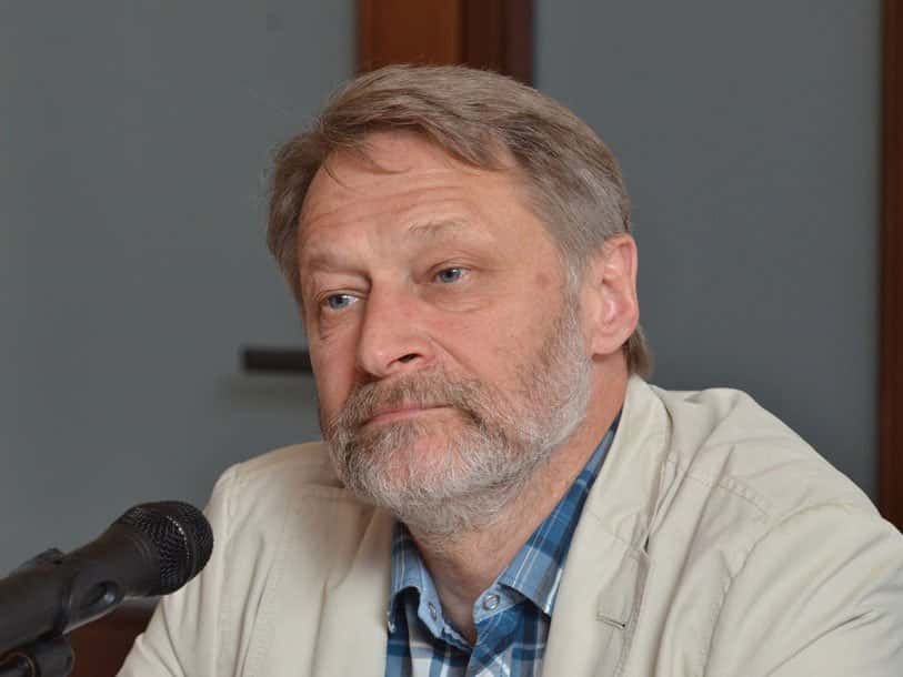 Минюст признал «иноагентами» политолога Дмитрия Орешкина, журналиста Романа Супера и издание «Проект»