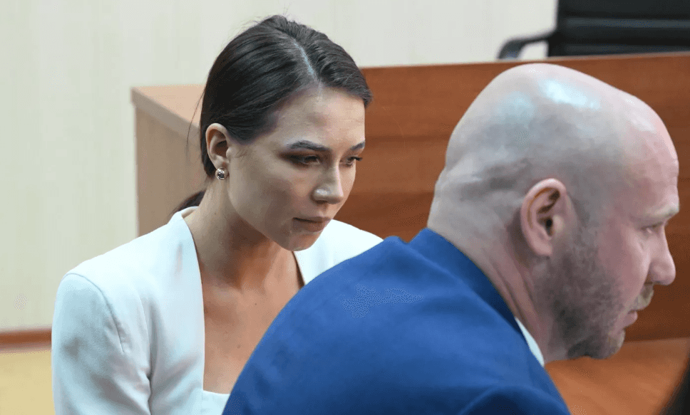 Суд обязал компанию блогерши Валерии «Лерчек» Чекалиной выплатить 22 млн рублей долга за логистические услуги