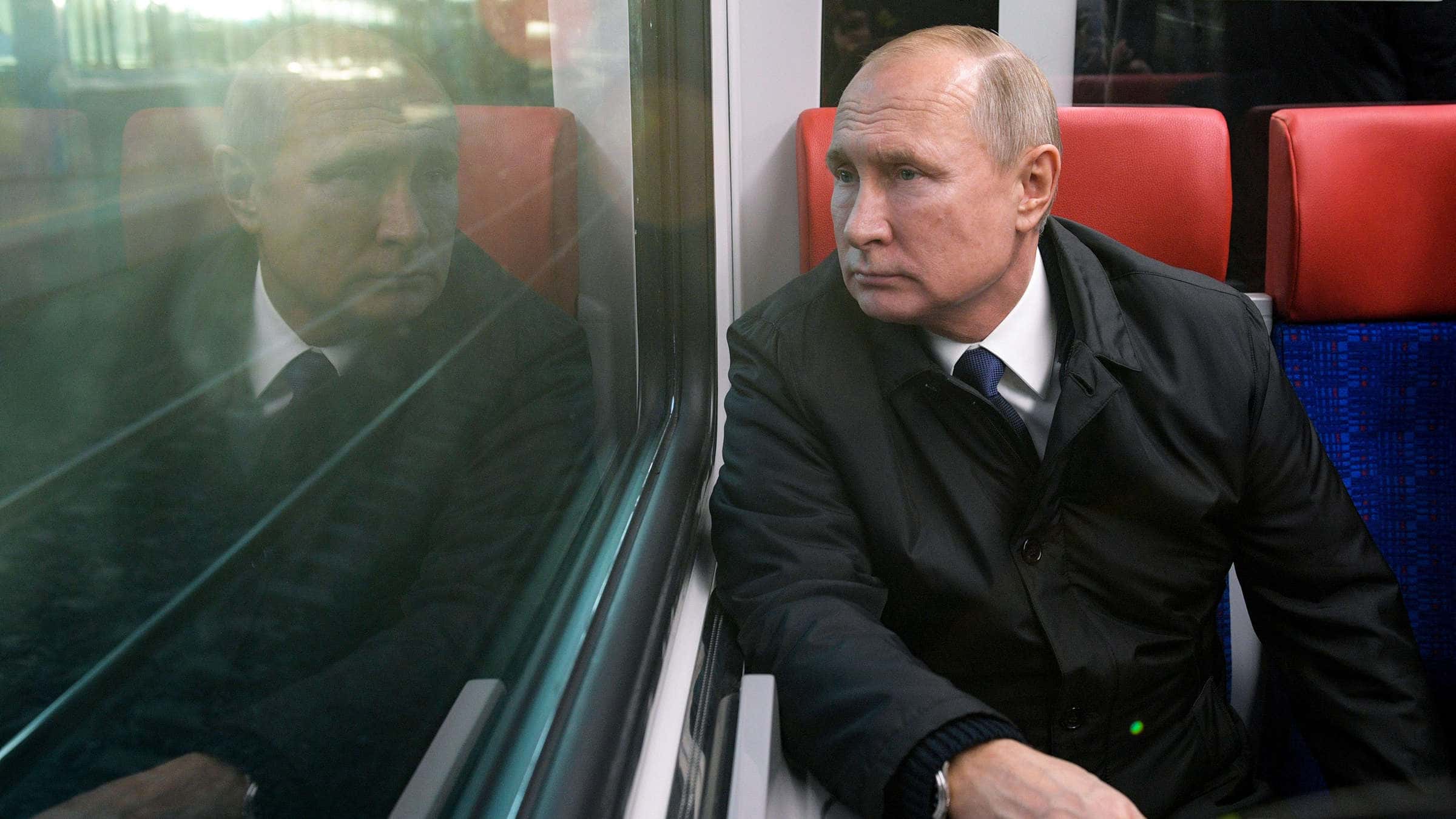 Пирровы поправки. Владимир Милов о том, почему голосование лишь ослабило позиции Путина