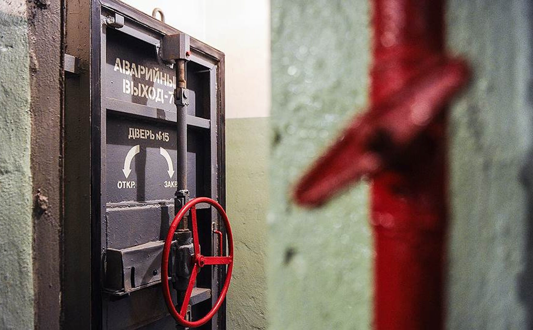 Only officials left alive. Bomb shelters are being prepped for war in Russia but citizens are not supposed to know where they are