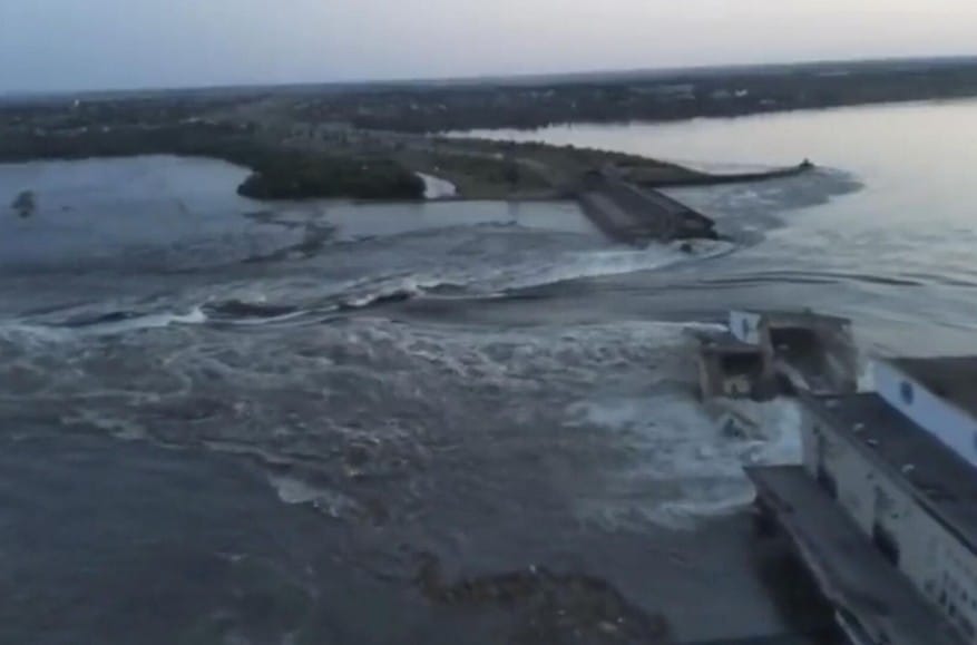 Nova Kakhovka residents heard explosions before flooding of Kakhovka HPP: Here’s what we know about the destruction of the dam on the Dnipro