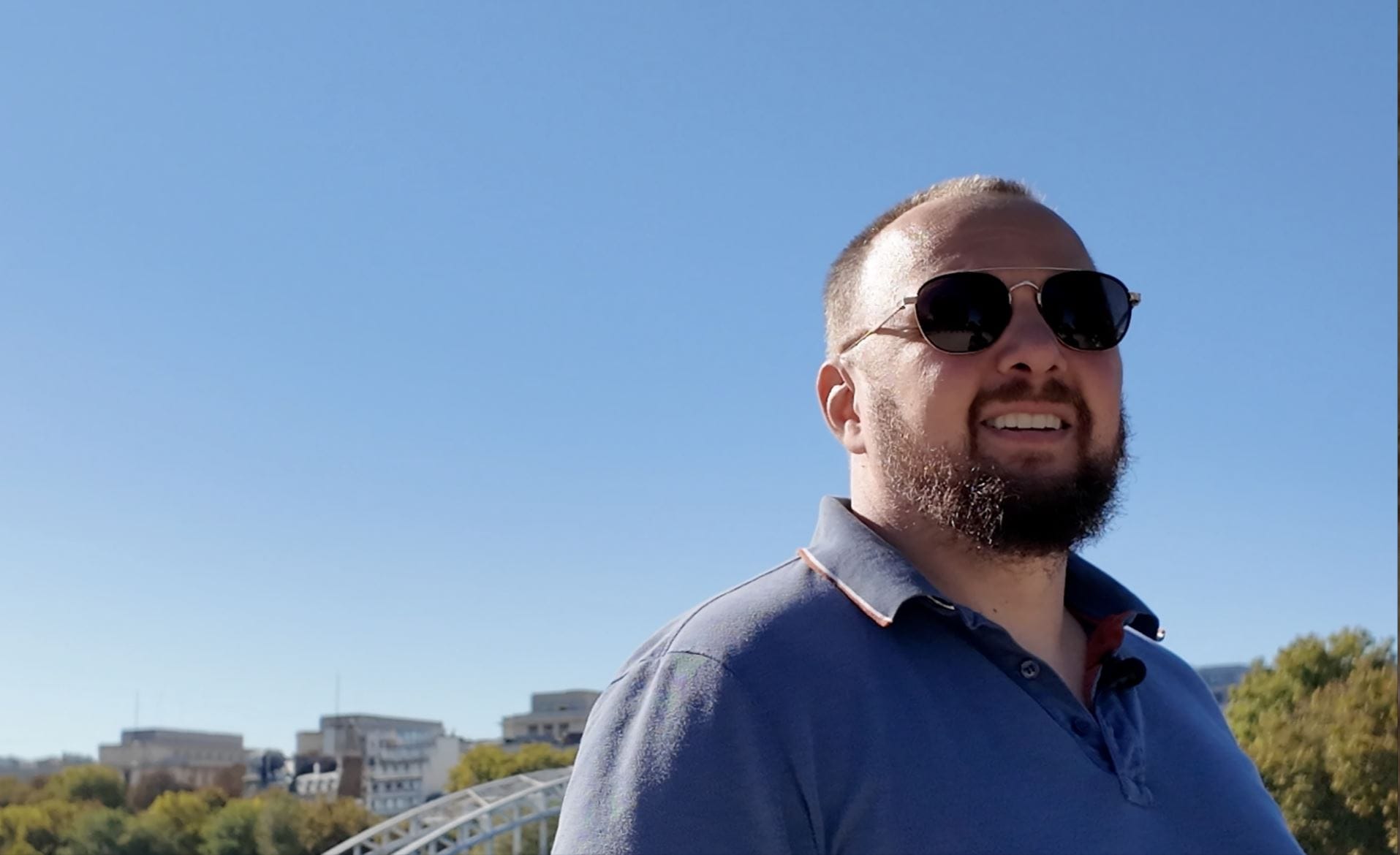 “Our people poisoned Navalny”: Former FSB officer on surveilling opposition figures and running black ops in Russia and Ukraine