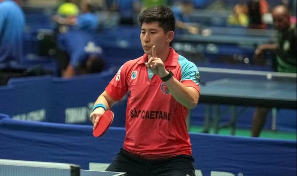 Британским трансгендерным женщинам запретили играть в женских соревнованиях по настольному теннису. Трансгендерных мужчин запрет не касается