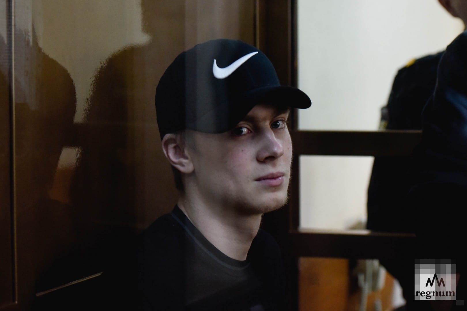 В Москве за пьяную драку в кафе вновь задержан младший брат футболиста Александра Кокорина 