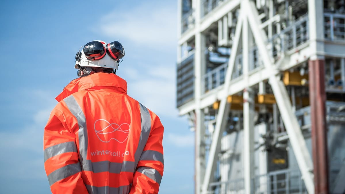 Нефтегазовая компания Wintershall Dea, связанная с Фридманом и Авеном, уходит из России. Убыток от списания активов составит €5,3 млрд