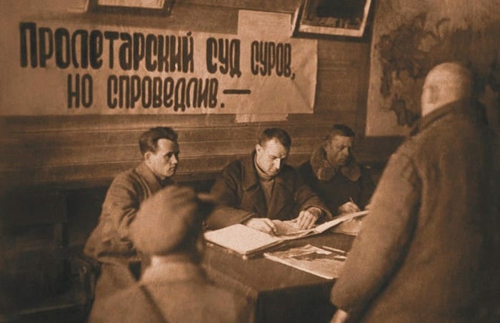 Адвокат против дьявола. Как советской адвокатуре удавалось иногда добиваться успехов даже при Сталине