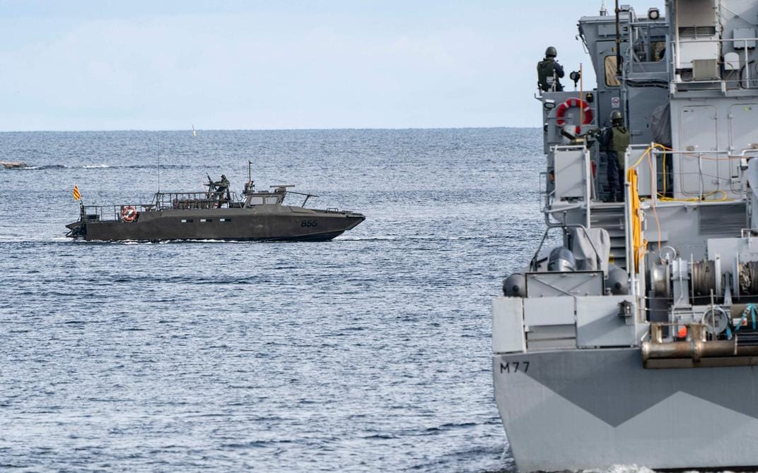 Швеция направит три военных корабля и самолет-разведчик для охраны подводных кабелей связи в Балтийском море