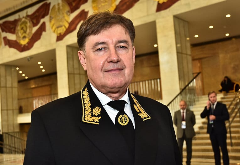 Бывший судья ВС Момотов исключен из состава Комиссии при президенте. Ранее его обвинили в связях с криминальным миром