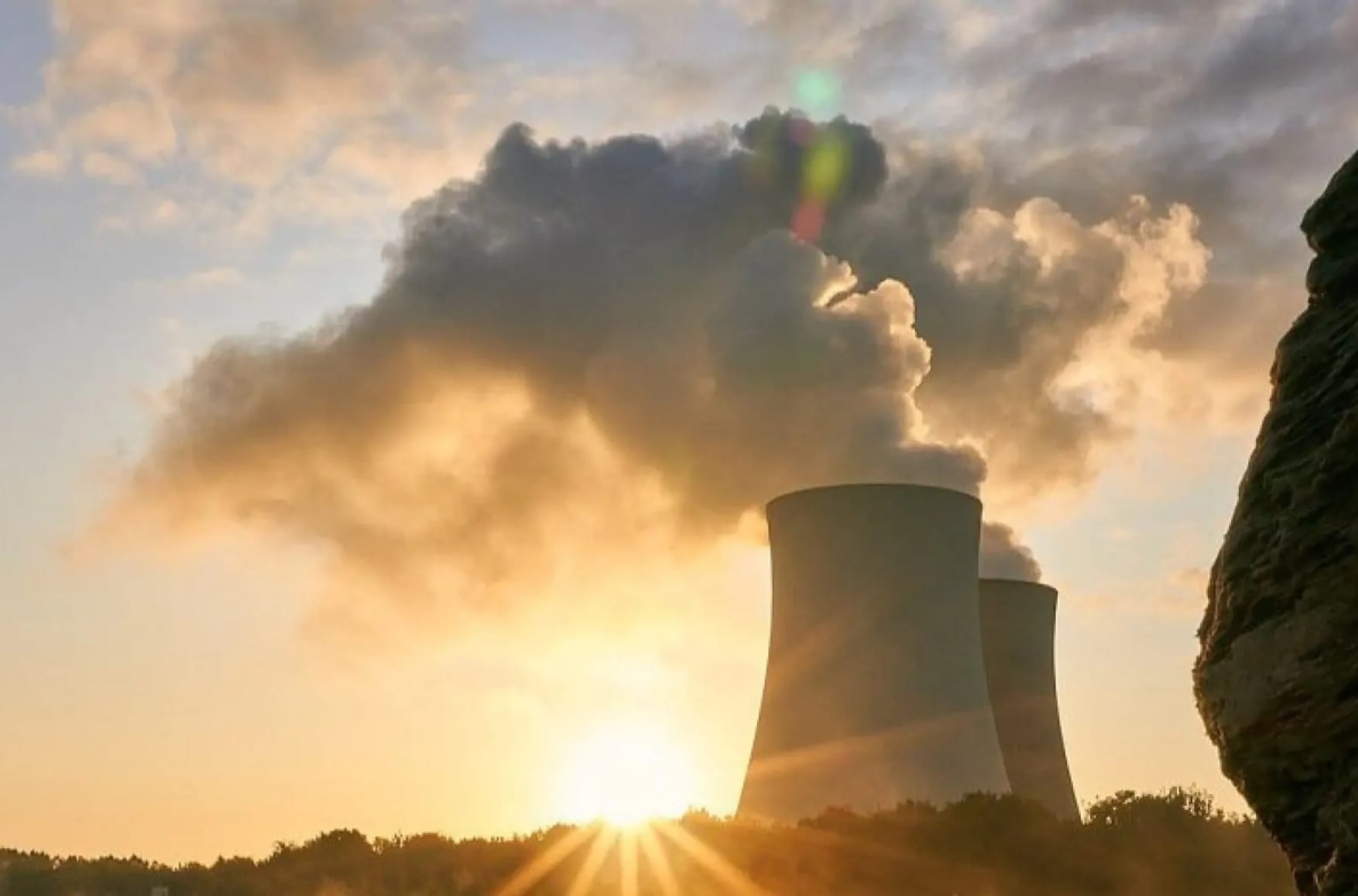 The nuclear option: Russia may be about to steal Europe’s largest power plant — with catastrophic consequences