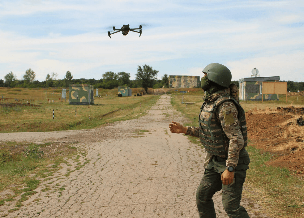 “Join the elite drone forces, and you’ll come home famous!”: Russian universities are luring students into paid military service