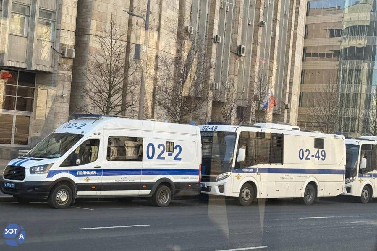 В Москве проходит неразрешенный митинг против интернет-блокировок — как минимум трое задержаны