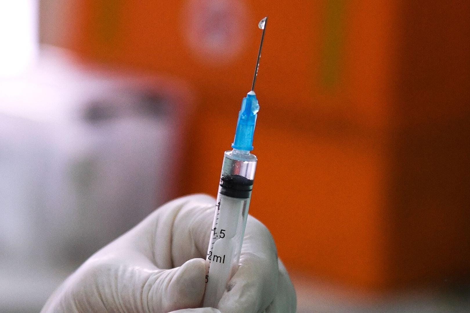 Минздрав РФ объявил о первом применении вакцины от меланомы