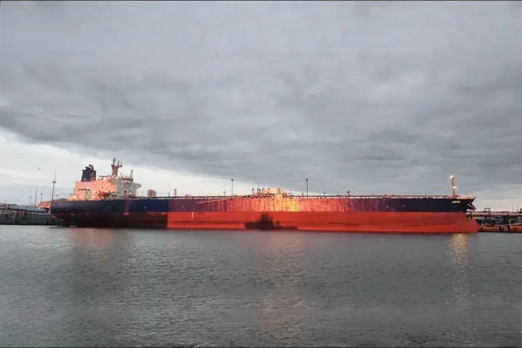 Reuters reports Estonia will not detain Russia’s “shadow fleet” vessels due to risk of escalation, despite earlier defense ministry comments