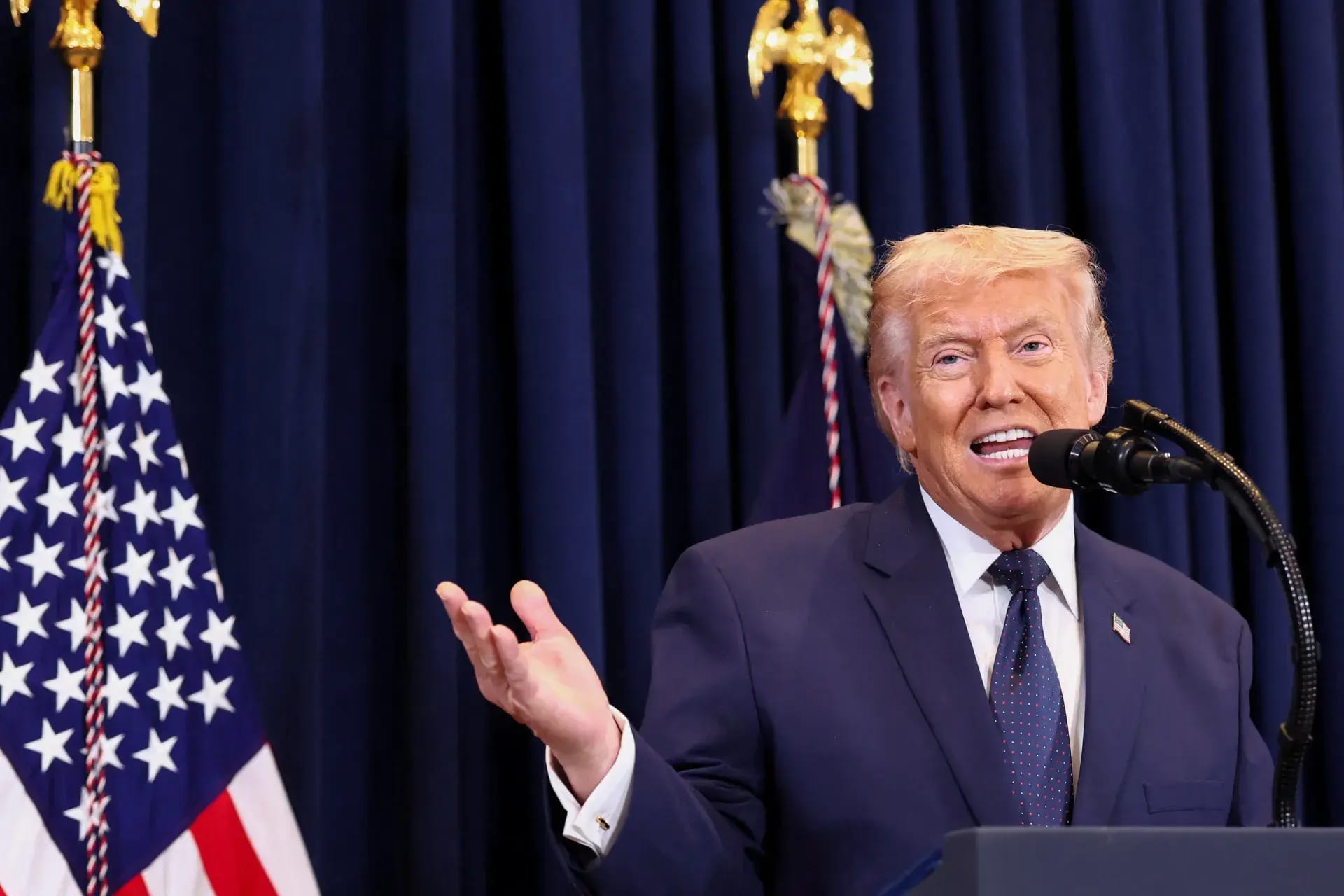 Трамп: Перемирие с Ираном не будет продлеваться, авиаудары возобновятся