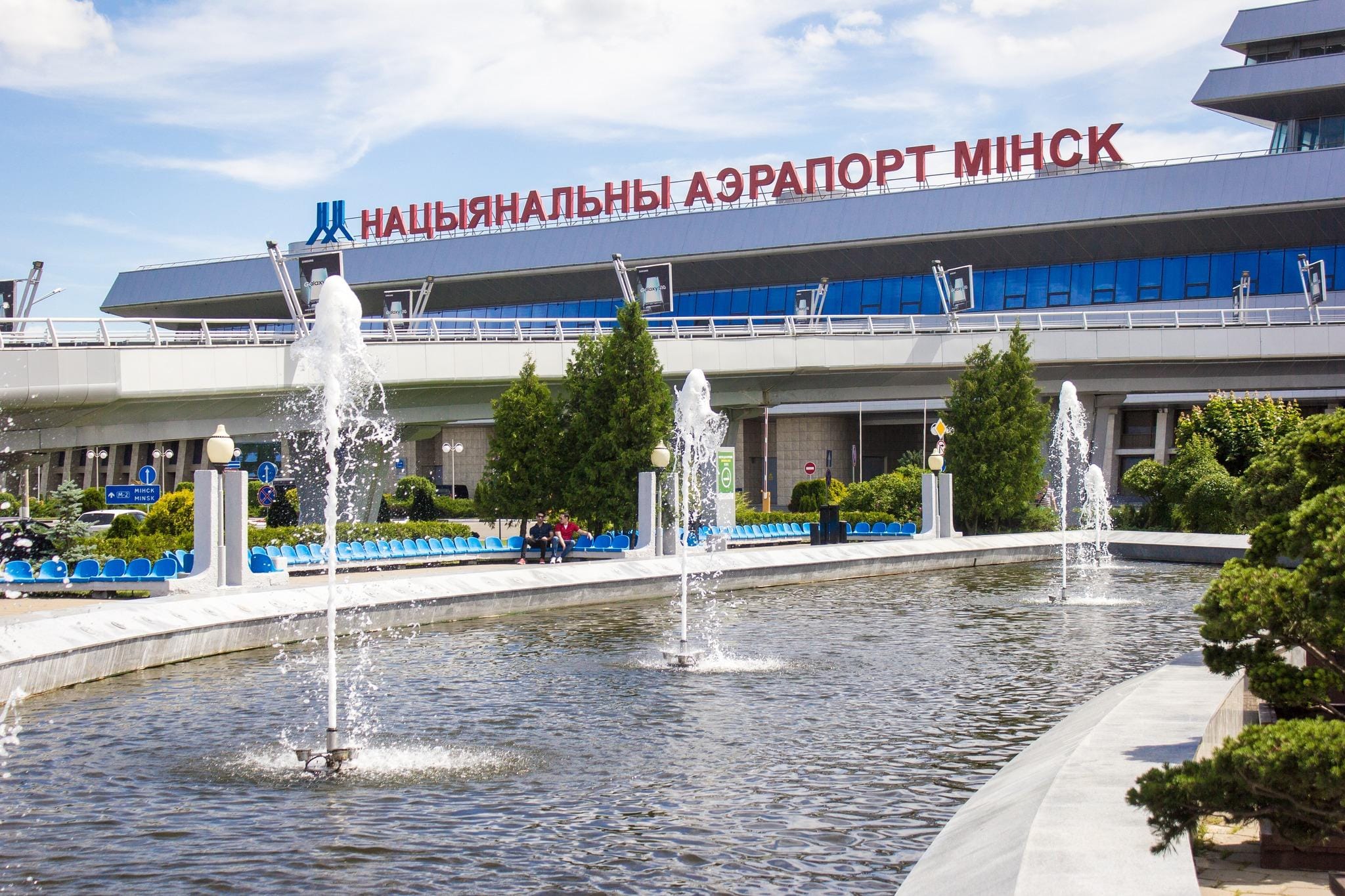 Россиянина, получившего повестку, не выпустили из Беларуси в третьи страны. О таком сообщается впервые