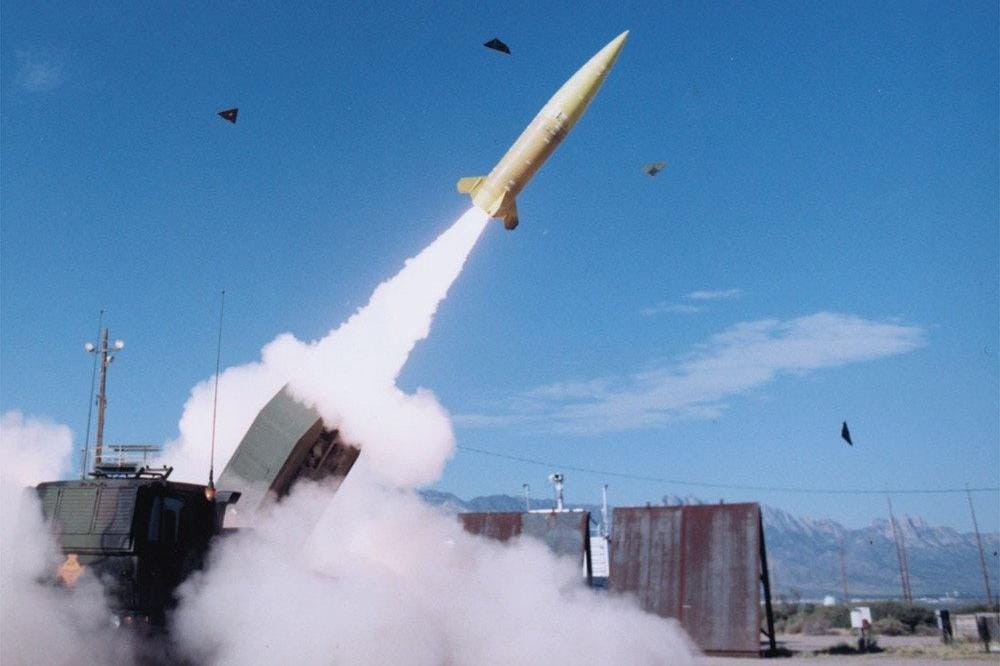 США израсходовали «практически все» свои дальнобойные ракеты ATACMS и PrSM за время войны с Ираном — источники Reuters