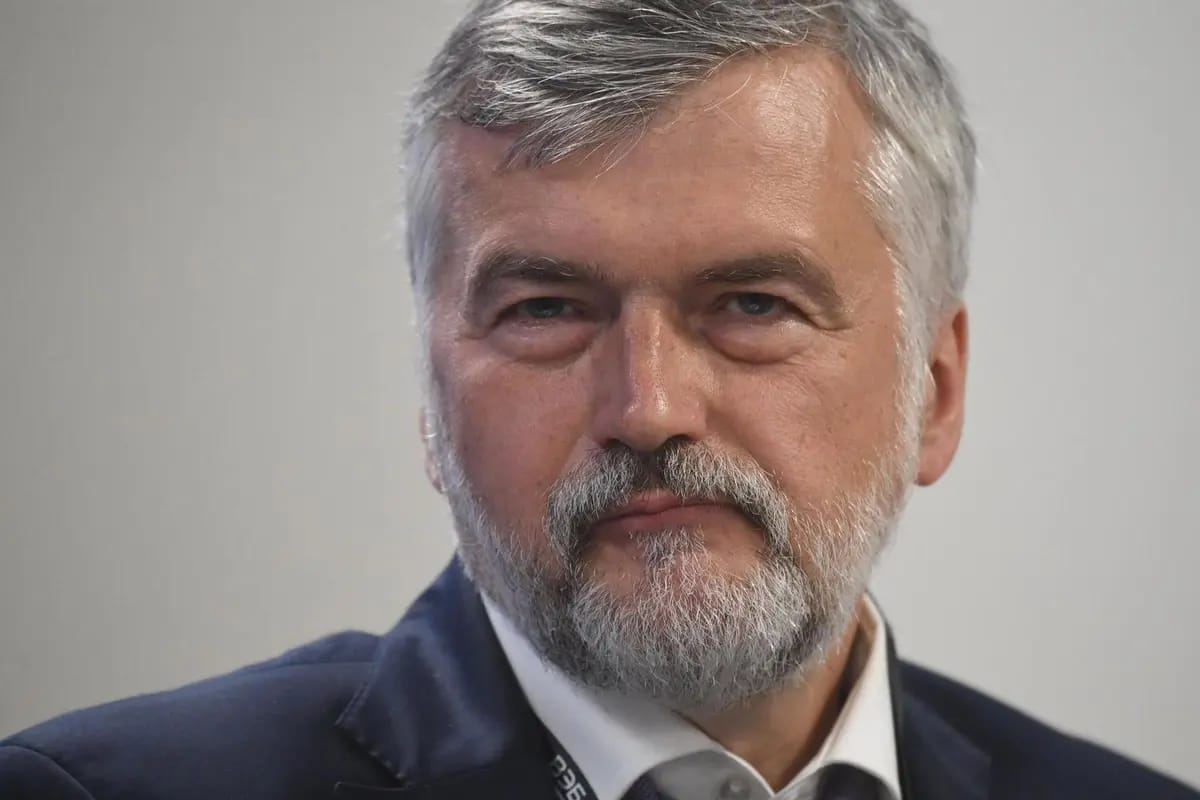 "A social crisis will come when no one expects it”: Inside the report that cost VEB.RF’s chief economist his job