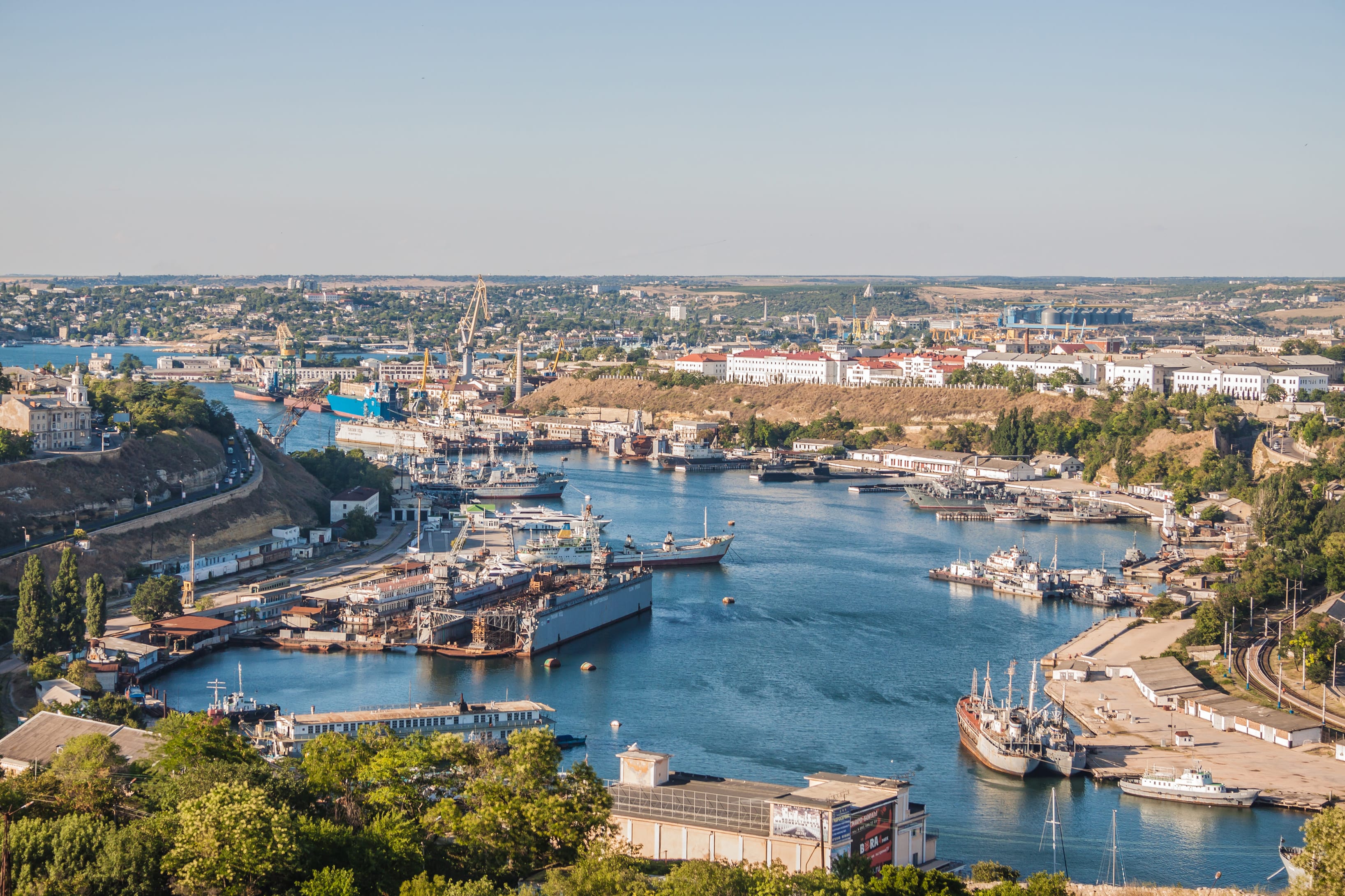 Голоса Крыма. О чем говорят жители перед референдумом?