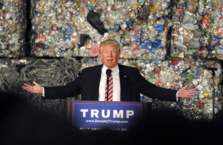 Нобелевский лауреат по экономике Пол Кругман: Чем обернется для Америки торговая война, которой хочет Трамп