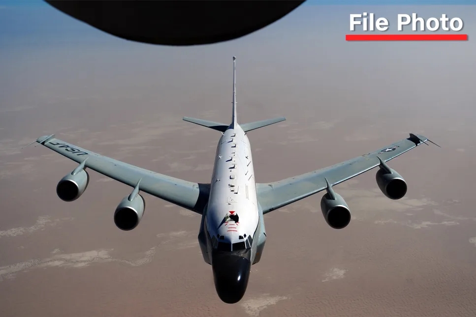 Разведывательный самолет RC-135V/W Rivet Joint