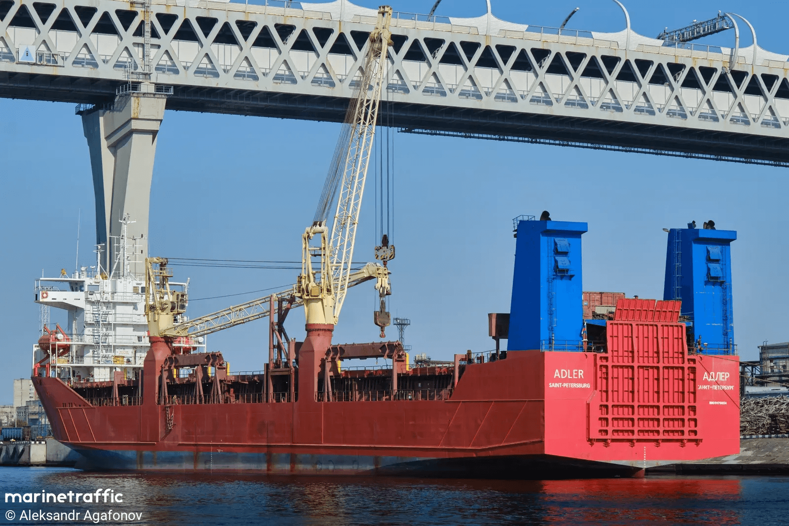 Швеция отпустила задержанный российский контейнеровоз Adler. Ранее МИД страны признал «ограниченные возможности» для принятия мер