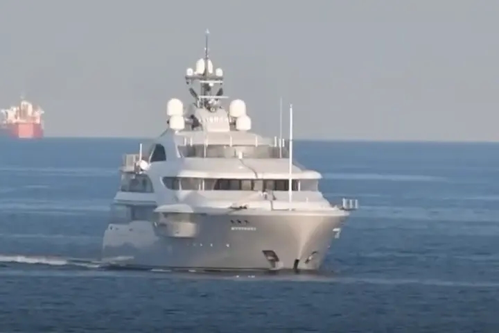 The yacht Graceful, widely reported to be linked to Putin, was recently spotted off the coast of Denmark. Image: OK / YouTube