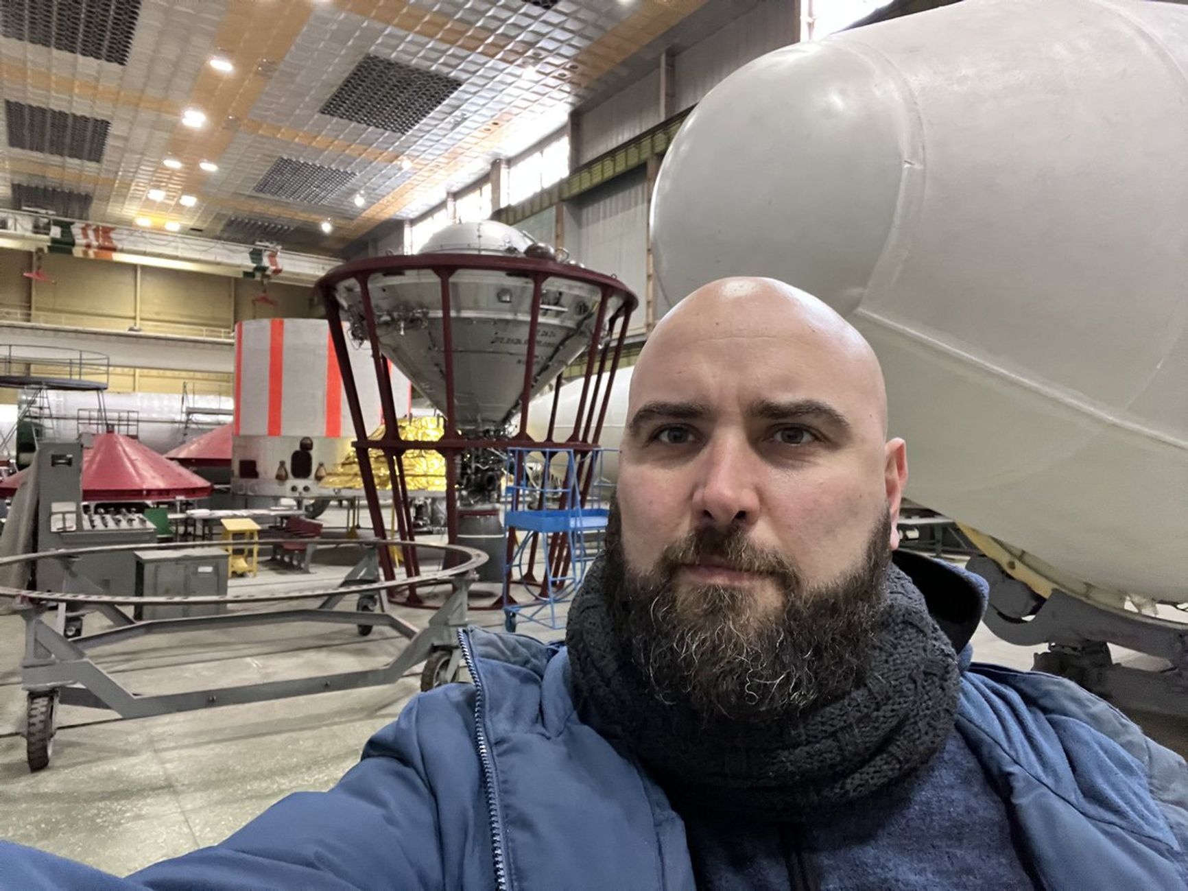 González posted this selfie inside the Pivdenmash weapons factory in Dnipro on Feb. 2, 2022, weeks before Russia’s invasion. Russia struck the factory with its “Oreshnik” ballistic missile on Nov. 21, 2024