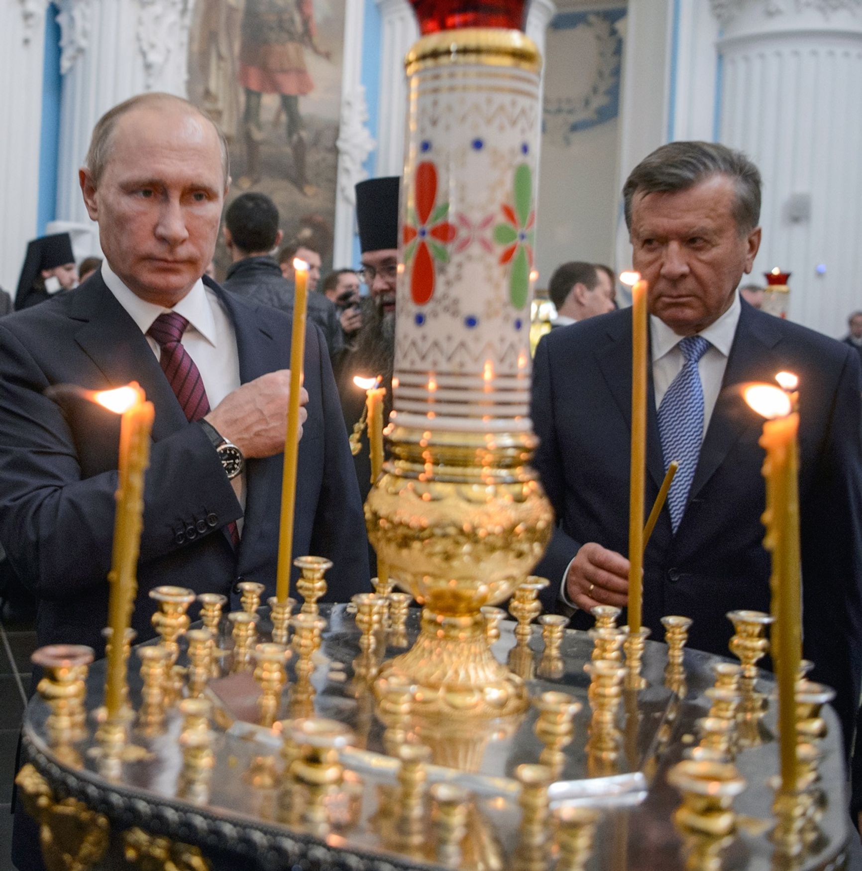 Бывший премьер-министр Виктор Зубков в прослушках и показаниях свидетелей фигурирует как друг и партнер криминального авторитета Геннадия Петрова