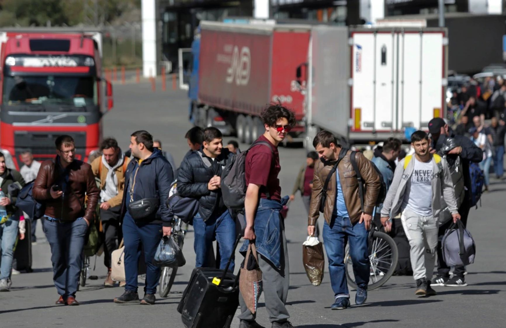 At the Russia-Georgia Upper Lars border crossing