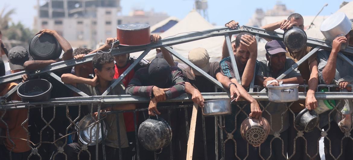 Humanitarian aid reaches only a small portion of Gaza’s population