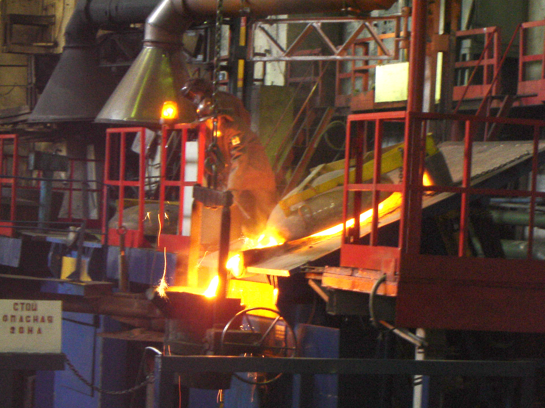 Индукционная плавильная установка производста «Рэлтек»