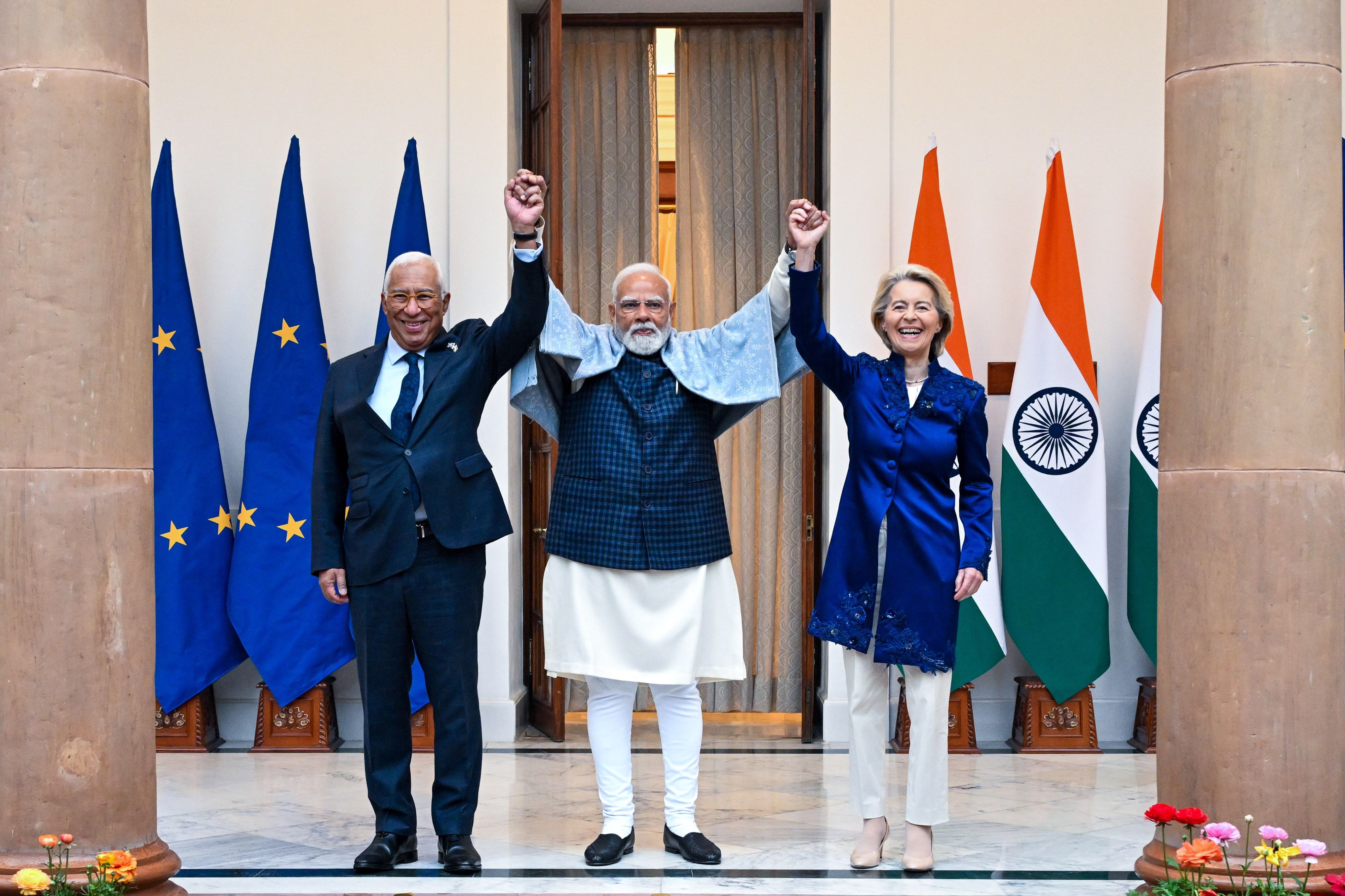 From left to right: European Council President António Costa, Indian Prime Minister Narendra Modi, and European Commission President Ursula von der Leyen