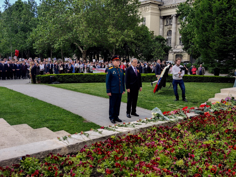 Полковник Алексей Заруднев и посол РФ в Венгрии Евгений Станиславов